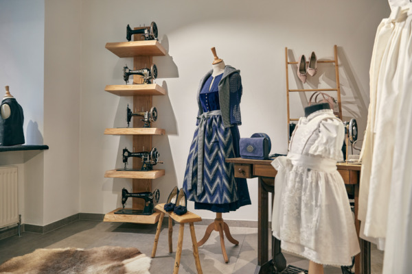 UNSA Design, Exklusive Dirndl aus Passau