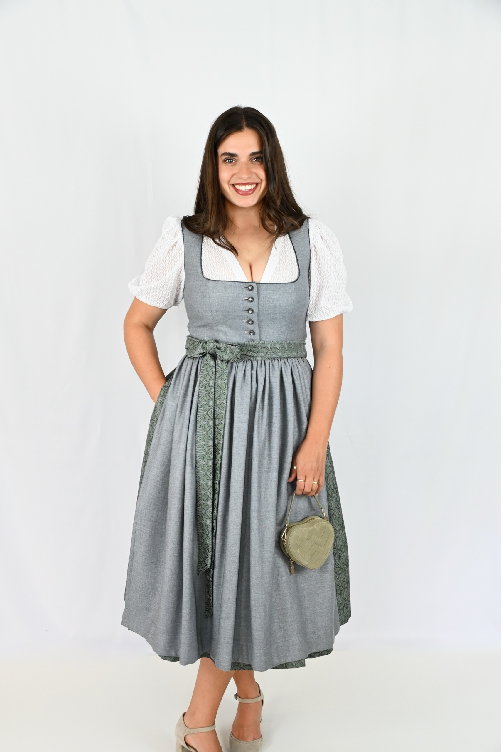 Dirndl Sina